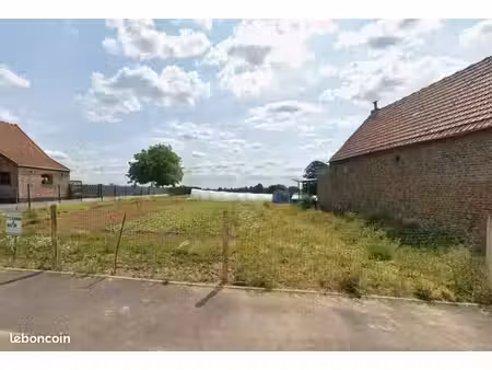 terrain 630 m² sancourt