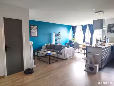 appartement 4 pièces 79 m²
