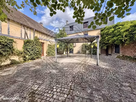 propriété 7 pièces 223 m²