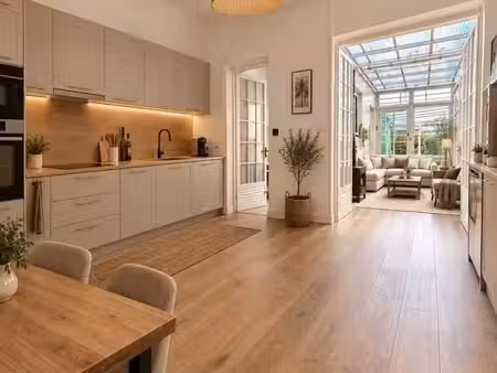 maison 6 pièces 80 m²
