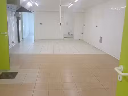 local commercial