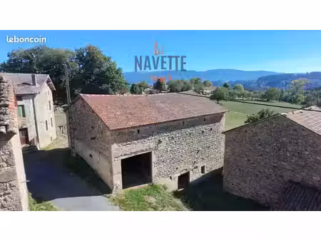 grange 2 pièces 154 m²