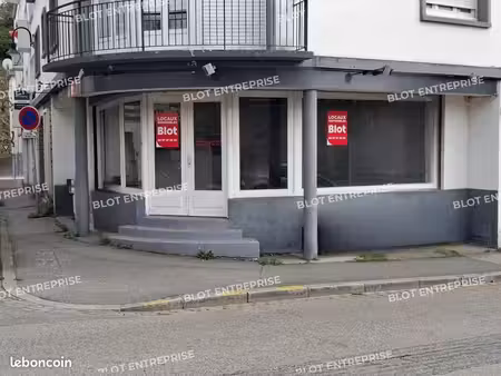 local commercial 60 m²