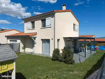 maison 2020 - 93 m² - 3 chambres - garage - terrain 500 m² - plauzat