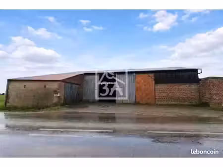 hangar 3 pièces 255 m²