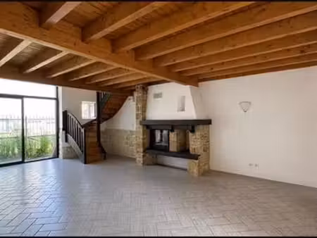 maison atypique lezoux