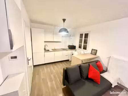 location studio recent à verneuil-en-halatte (t1 de 20m2)