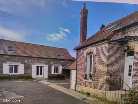 a vendre ensemble de deux maisons d'habitation