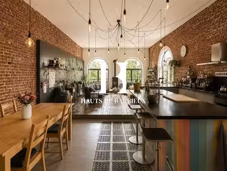 loft 5 pièces 185 m²