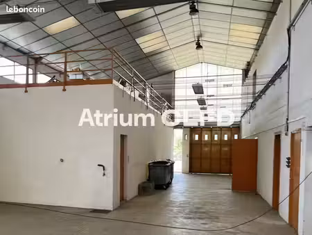local d'activite 500 m² beaumont