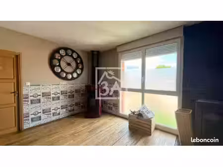 maison 5 pièces 205 m²