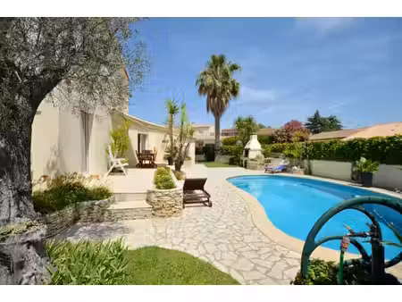 maison t4 de 110 m² avec piscine et jardin au calme à baillargues (34670)