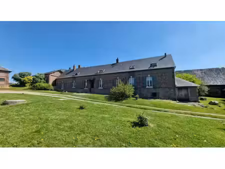 maison 170 m² + 1 5 ha terrain _ dépendances _ forges-les-eaux