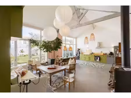 l'âme d'un chai  l'élégance d'un loft scandinave.