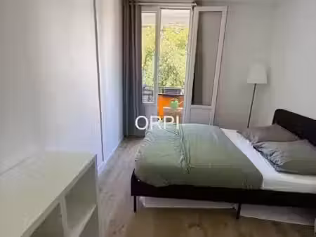 location meublée appartement 5 pièces 49.56 m² à vitry-sur-seine (94400)  565 €