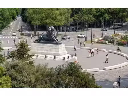 location commerce paris 75014 82m²