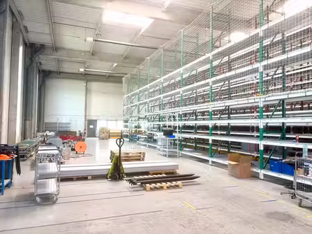location entrepôt 1200m²