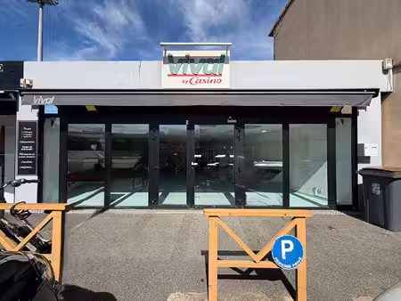 local commercial / professionnel 150 m² ? stadium