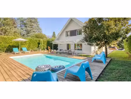 propriété avec piscine corenc (38)