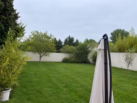 maussane les alpilles : location maison/app. 3 chambres+terrain+garage
