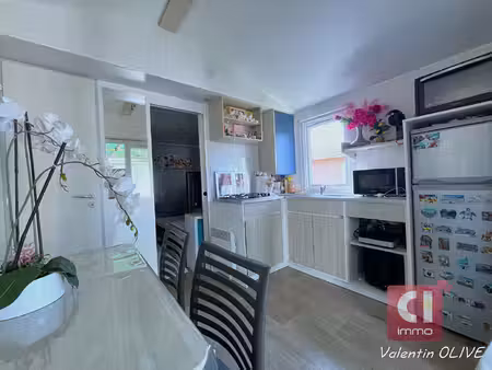 deux mobil homes rocbaron 4 pièces 16m² + 20m²