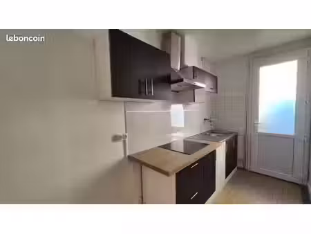 maison de village 3 pièces 98 m²