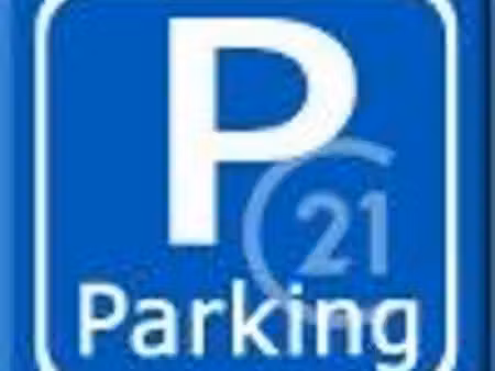 parking à louer - 10 50 m2 - st laurent du var - 06 - provence-alpes-cote-d-azur