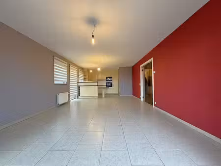4 sapins / bel appartement de 100m²  3ch  terrasse  parking