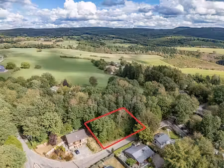 terrain de plus de 7 ares à vendre à rendeux