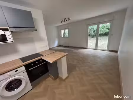 studio 1 pièce 34 m²