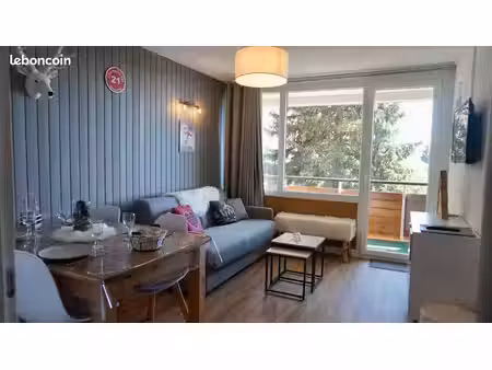 très beau studio 25 m2 4/6 couchages - rénové - chamrousse 1750