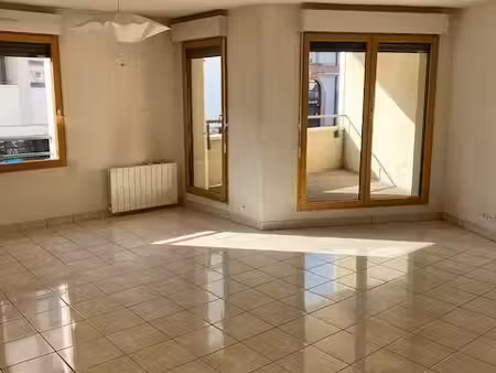 appartement 3 pièces 73 m²