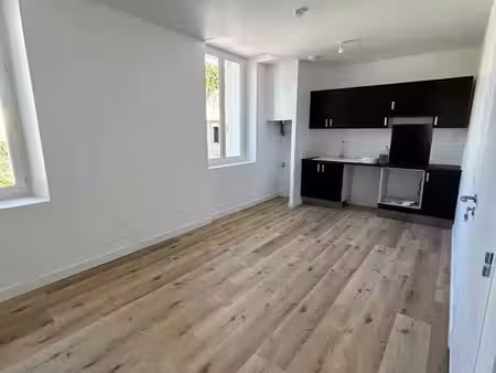 appartement 2 pièces climatisé refait à neuf