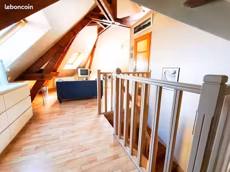 studio 1 pièce 28 m²