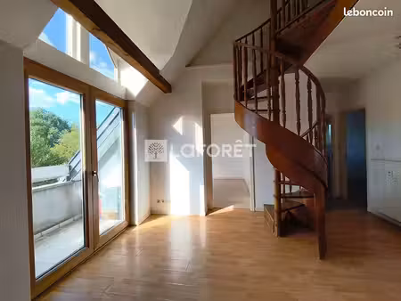 duplex 4 pièces 70 m²