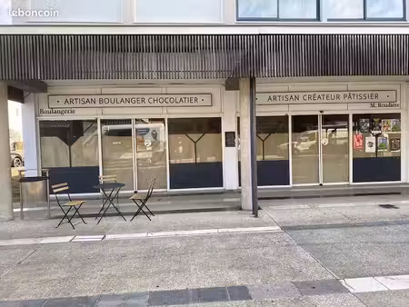 murs commerciaux