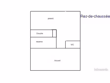 loue local commercial ou bureau de 32 m²