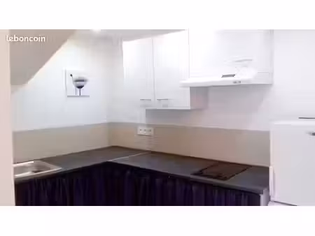 maison t3 rénovée à azille