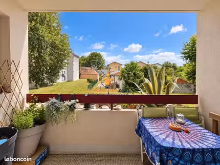 appartement 3 pièces 69 m²