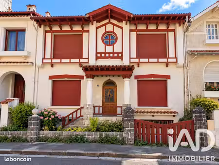 maison de ville 5 pièces 164 m²