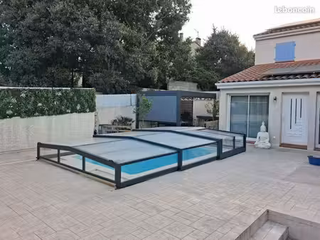 maison avec piscine & équipements énergétiques – maureillas