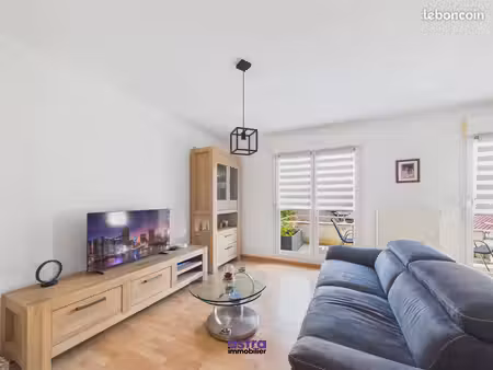 t3 69 m² - balcon  cave et garage fermé - durmenach