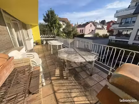 maison 9 pièces 298 m²