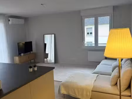 appartement meublé f3 - 65m2 au 2ème étage