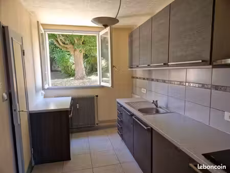 appartement 4 pièces 93 m²