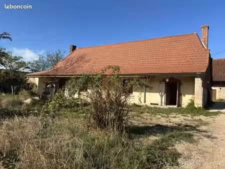 ferme 4 pièces 150 m²