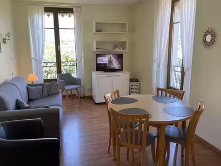 location t2 étudiant