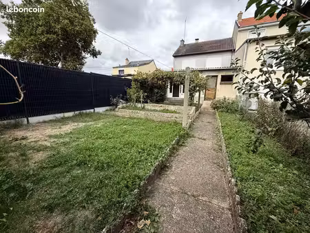 maison 5 pièces 103 m²