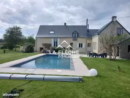 maison 5 pièces 158 m²