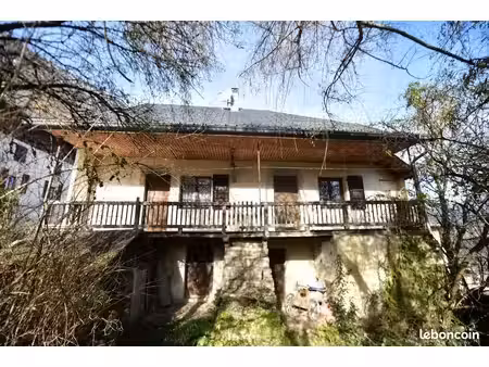 appartement 5 pièces 79 m²